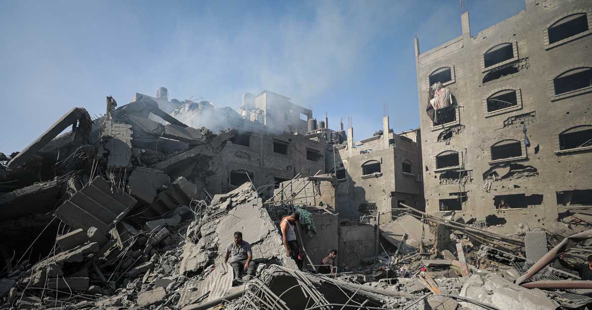 Израелски генерал: Трупе су пред "вратима" града Газе; у Египат из Газе ушло више од 330 странаца