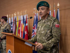 Командант Кфора: Безбедносна ситуација побољшана, дијалог је једини пут ка миру