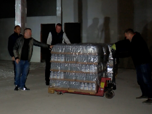 Камиони са лековима из централне Србије стигли у КБЦ Косовска Митровица и у болницу у Грачаници