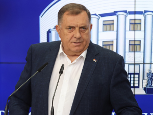 Додик: Очекујем да Шмит доживи потпуну делегитимизацију у Србији