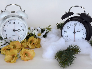 Ноћас почиње зимско рачунање времена – часовнике померамо сат уназад