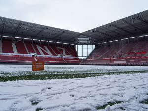 Због леда на стадиону одложен меч између Мајнца и Унион Берлина
