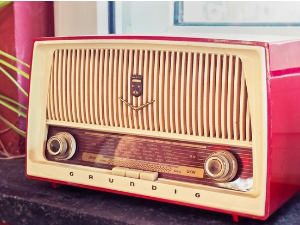 Емисија о радију и радиофонском стваралаштву   