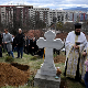 Посмртни остаци враћени на старо српско гробље у Косовској Митровици
