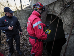 Специјалистички тимови претражили тунел, подземне канале и шахте – нема  трагова који би указали да је ту била девојчица Данка Илић 