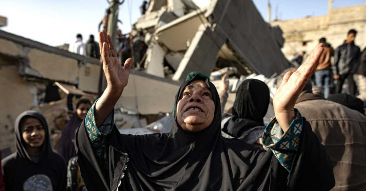 Нови израелски напад на Рафу, више мртвих и рањених; Камала Харис тражи хитан прекид ватре у Гази