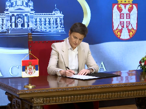 Ана Брнабић за 2. јун расписала изборе за одборнике скупштина градова и општина