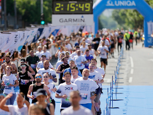 Одржава се 37. Београдски маратон, учествује 2.000 такмичара