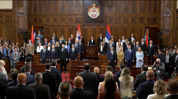 Скупштина изгласала нову Владу Србије, премијер и министри положили заклетву
