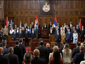 Србија добила нову Владу, премијер Милош Вучевић и министри положили заклетву - одржана прва седница