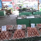 Цене јаја варирају, али падају већ пар месеци – манипулација или закон понуде и тражње