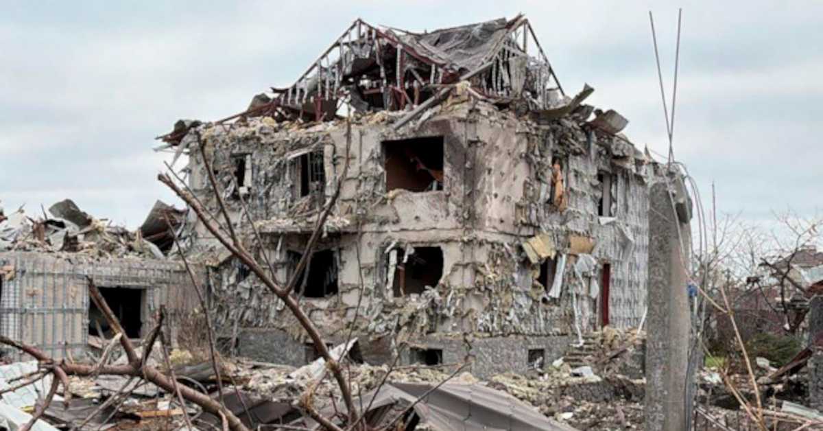 Зеленски: Мали напредак ка миру; Кремљ открива да ли ће се Путин и Трамп састати до краја године