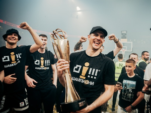 Партизан освојио 50. трофеј, а јубилеј слави и један човек Партизан освојио 50. трофеј, а јубилеј слави и један човек