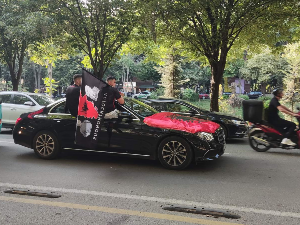 Више од утакмице – хиљаде домаћих навијача на улицама Тиране Више од утакмице – хиљаде домаћих навијача на улицама Тиране