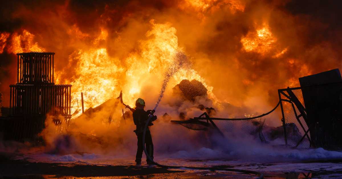 Одеса током ноћи поново на удару, оштећена лука; Дрон ушао у ваздушни простор Румуније
