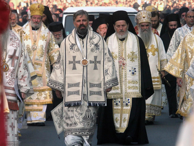 [Image: 25.jpg]