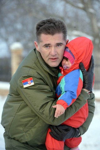 Vojska%20pomaze%20u%20deblokadi%20puteva