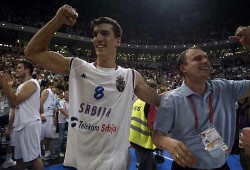 Kosarkasi-zlato-4.jpg Kosarkasi-zlato-4.jpg