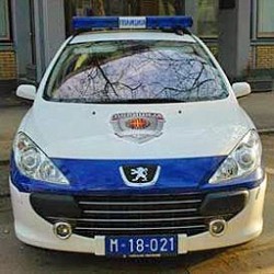 policija_vozilo.jpg policija_vozilo.jpg