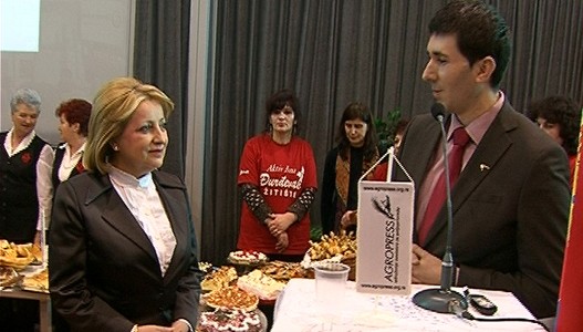 zene2.jpg