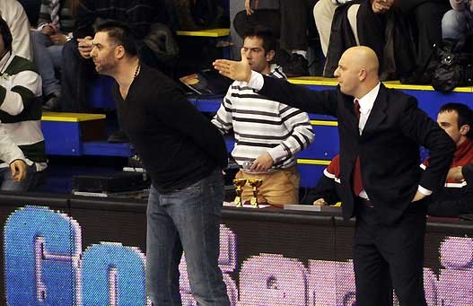Igor-Butulija-na-utakmici.jpg Igor-Butulija-na-utakmici.jpg