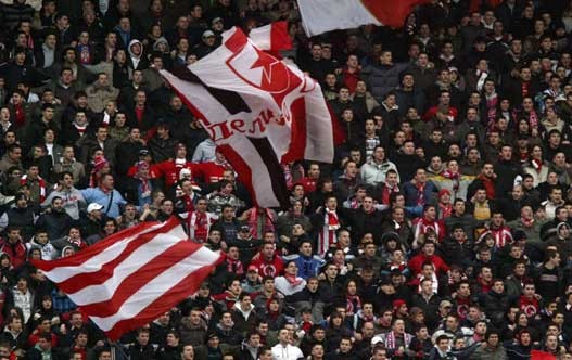 zvezda-navijaci.jpg zvezda-navijaci.jpg