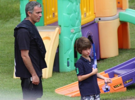 mourinhoo.jpg mourinhoo.jpg