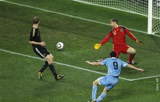suarez.jpg