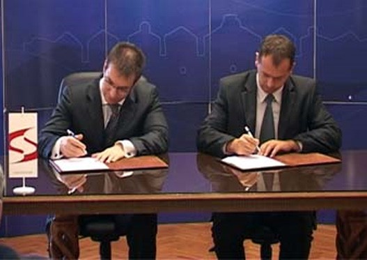nis527.jpg nis527.jpg