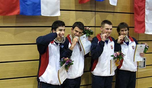 KUGLASI-SAMPIONI-2010-3.jpg KUGLASI-SAMPIONI-2010-3.jpg