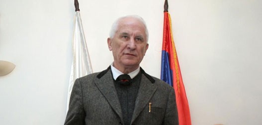 beckovic1527.jpg beckovic1527.jpg
