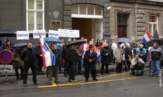 „Новости“ на ломачи