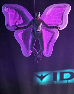 sensation-v.jpg