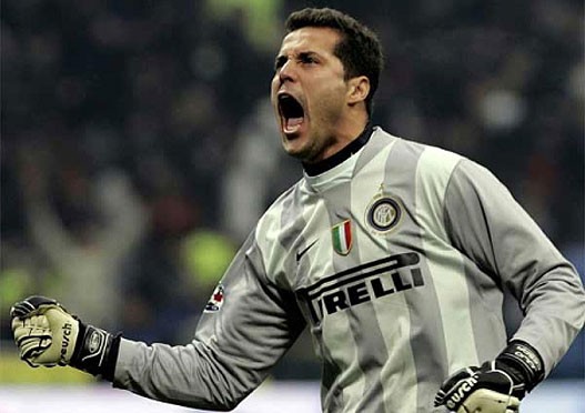 julio-cesar2.jpg julio-cesar2.jpg