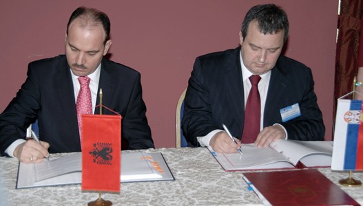 readmisija-sporazum-527.jpg