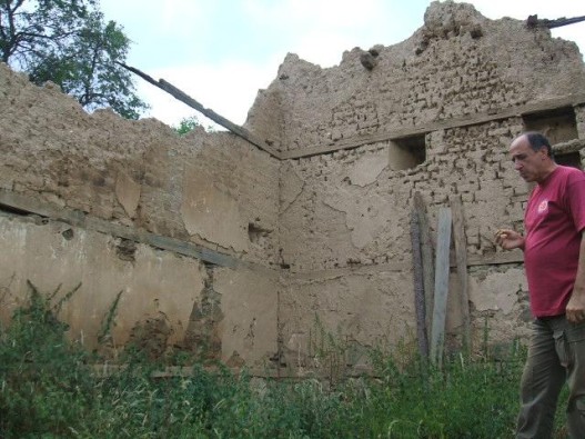 jusovica kula, bata pusica, direktor muzeja prijepolje.jpg