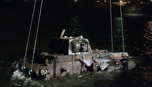 [Slika: Tenk-iz-Neve-1.jpg]