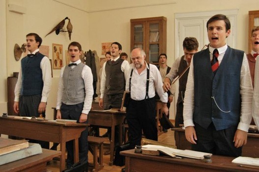 Sesir-profesora...2.jpg Sesir-profesora...2.jpg