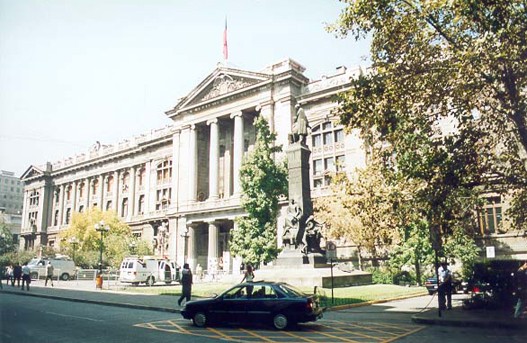 Vrhovni-sud-u-Cileu.jpg