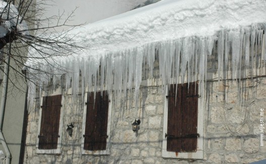 Niksic-lednici.jpg