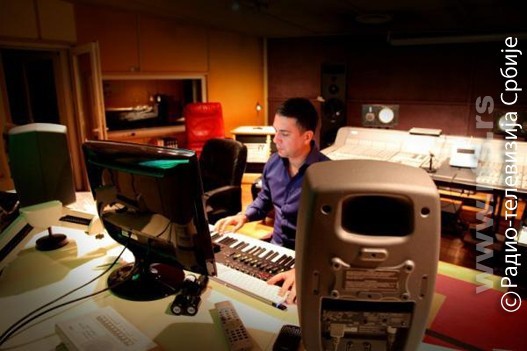 Zeljko-u-studiju.jpg