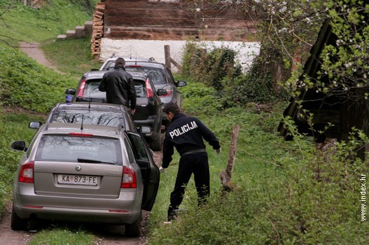 Хрватска: Полиција односни тело српског старца након увиђаја