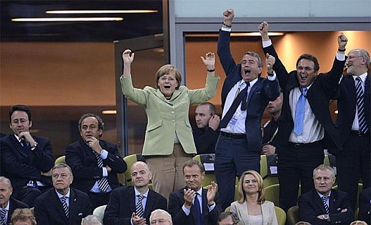angela2.jpg
