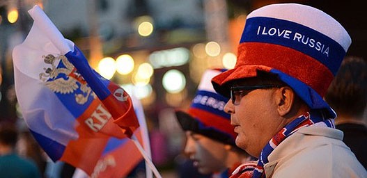 Russian-football-fans.jpg