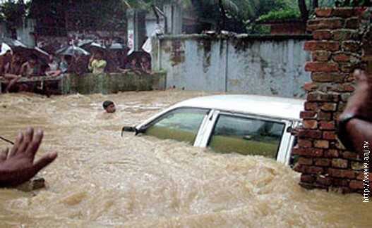 poplave-u-Bangladesu.jpg