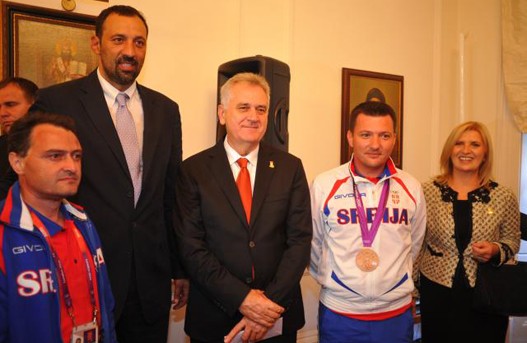 Olimpijci-sa-Nikolicem.jpg