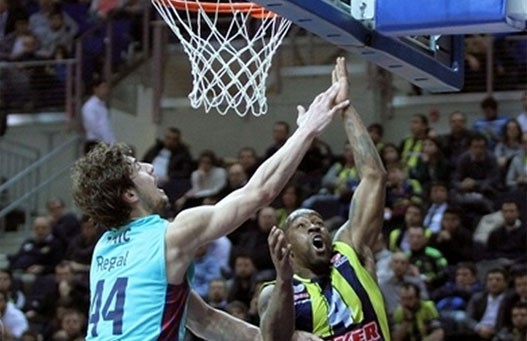 Fenerbahce-Barsa1.jpg
