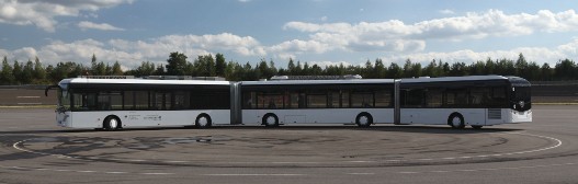 Bus%20na%20poligonu,%202.JPG
