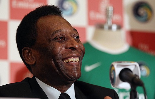 Pele-2.jpg Pele-2.jpg