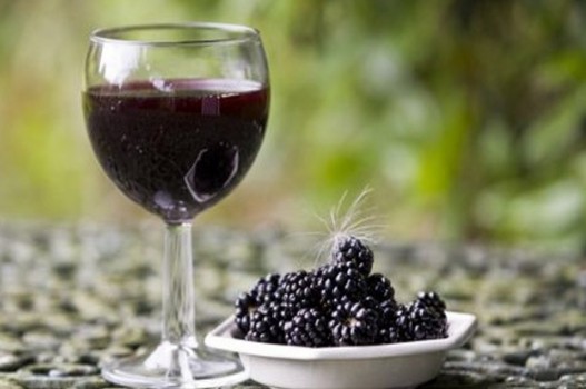 Kupinovo vino.jpg Kupinovo vino.jpg